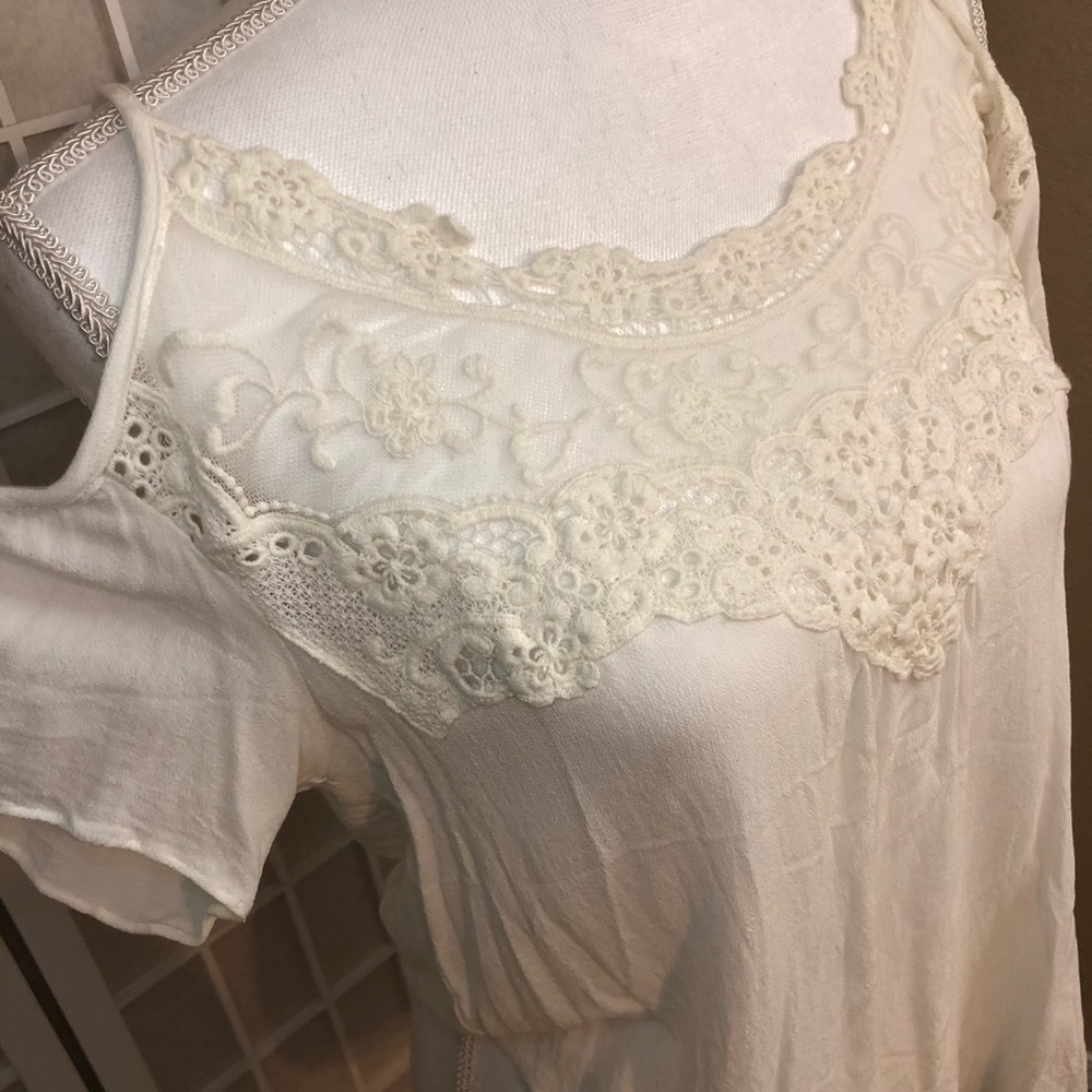 Feminine Off-the-Shoulder Top
